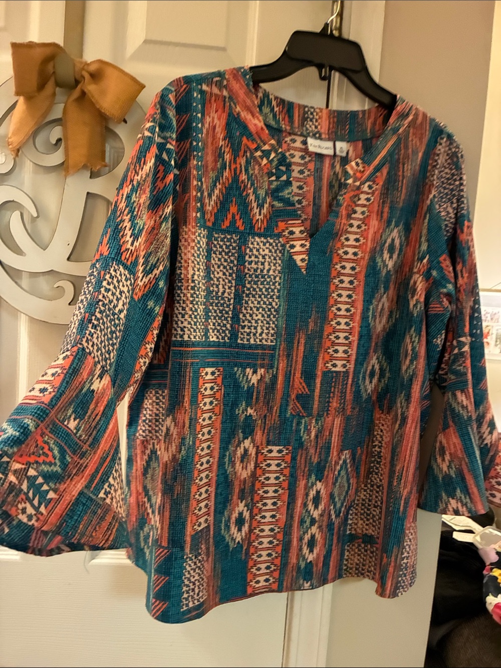 Kim Rogers Printed V-Neck Three Quarter Sleeve Women's Top - Teal & Coral